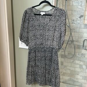 Velvet by Graham & Spencer Sz Smalll